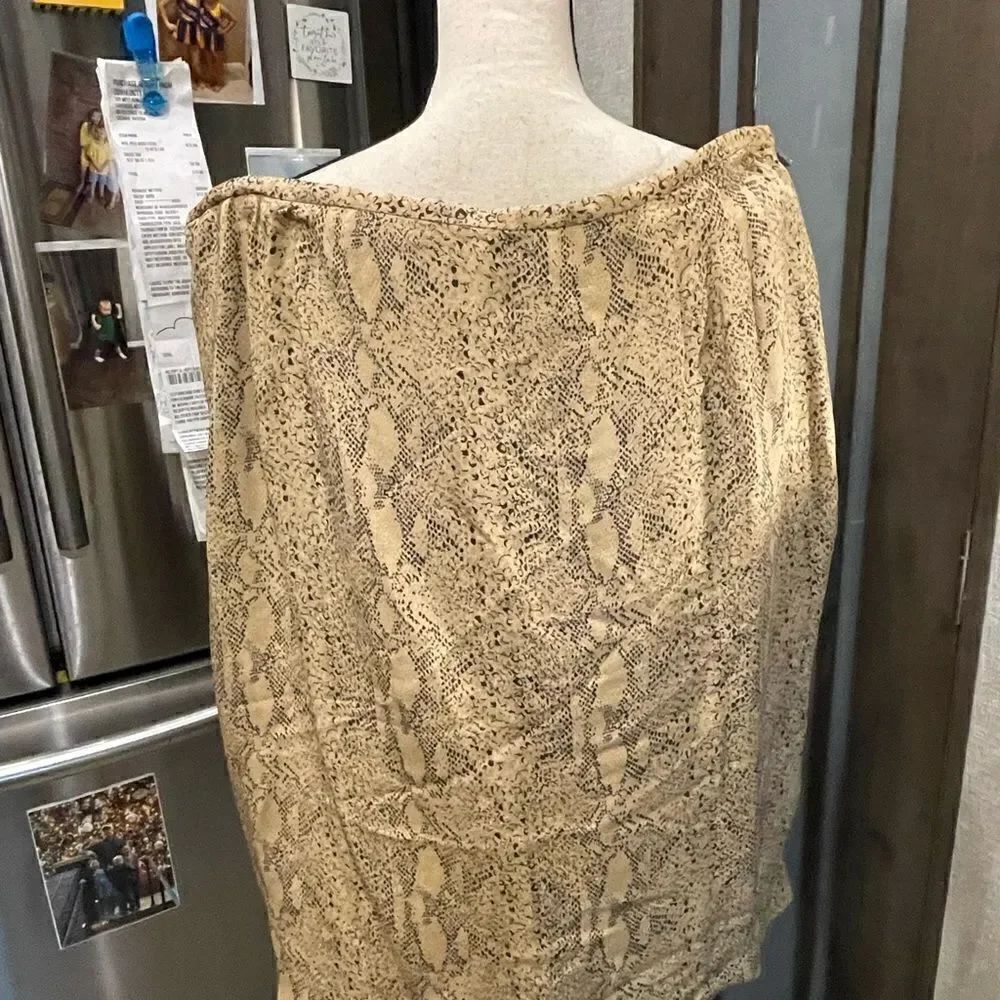 Dana Buchman Skirt 